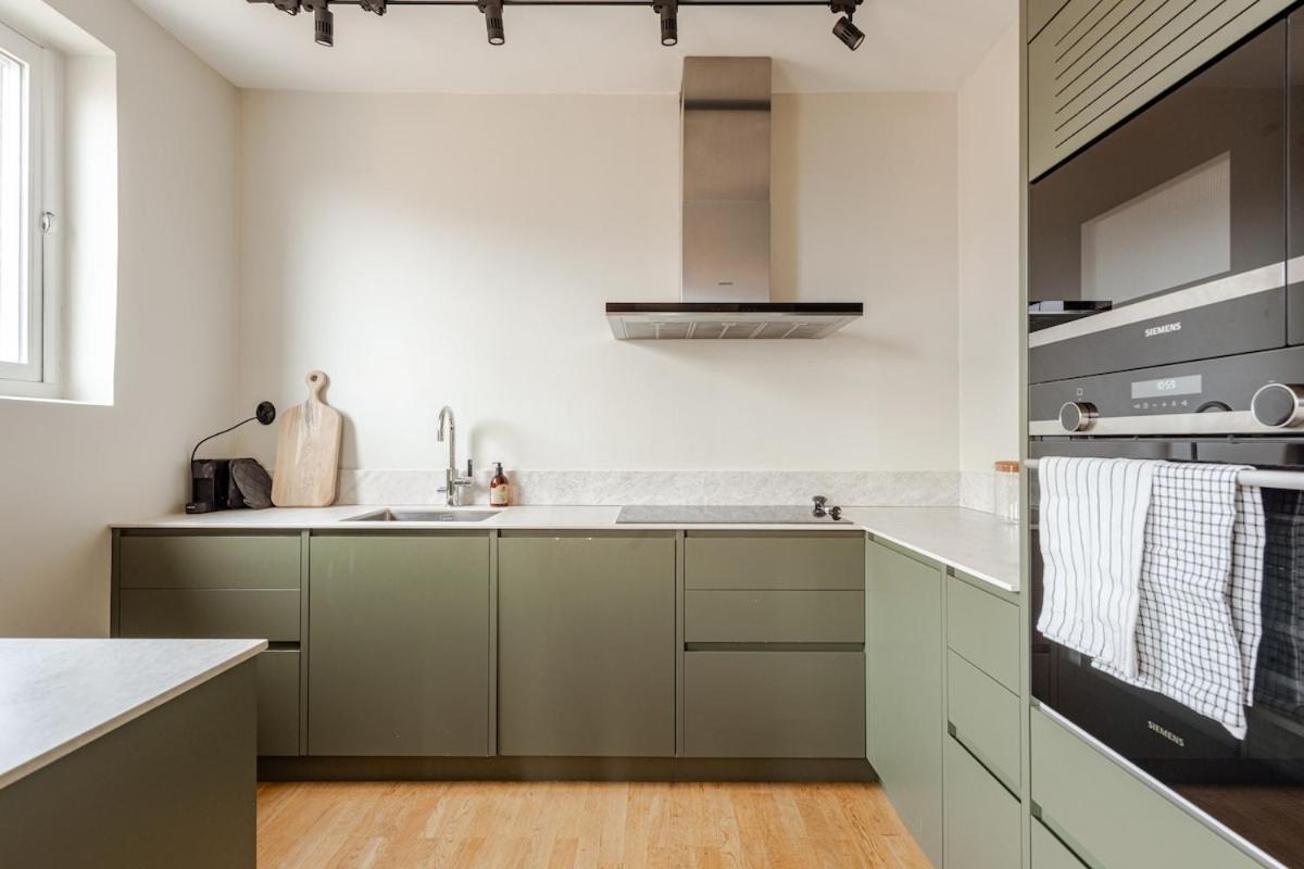 Apartment 180 Sqm 5br With Stunning View In Oestermalm *